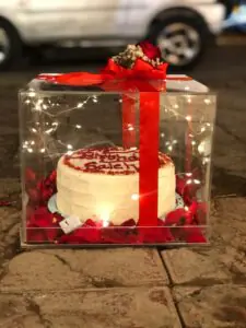 Romantic Light Cake Box