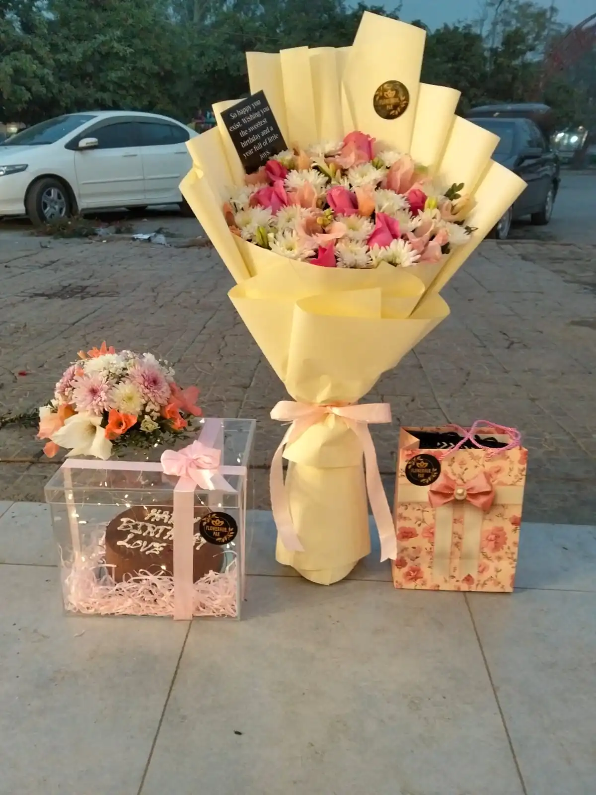 Soft Bloom Birthday Set