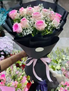 Modern Black & Pink Rose Luxury Bouquet