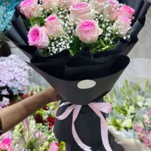 Modern Black & Pink Rose Luxury Bouquet