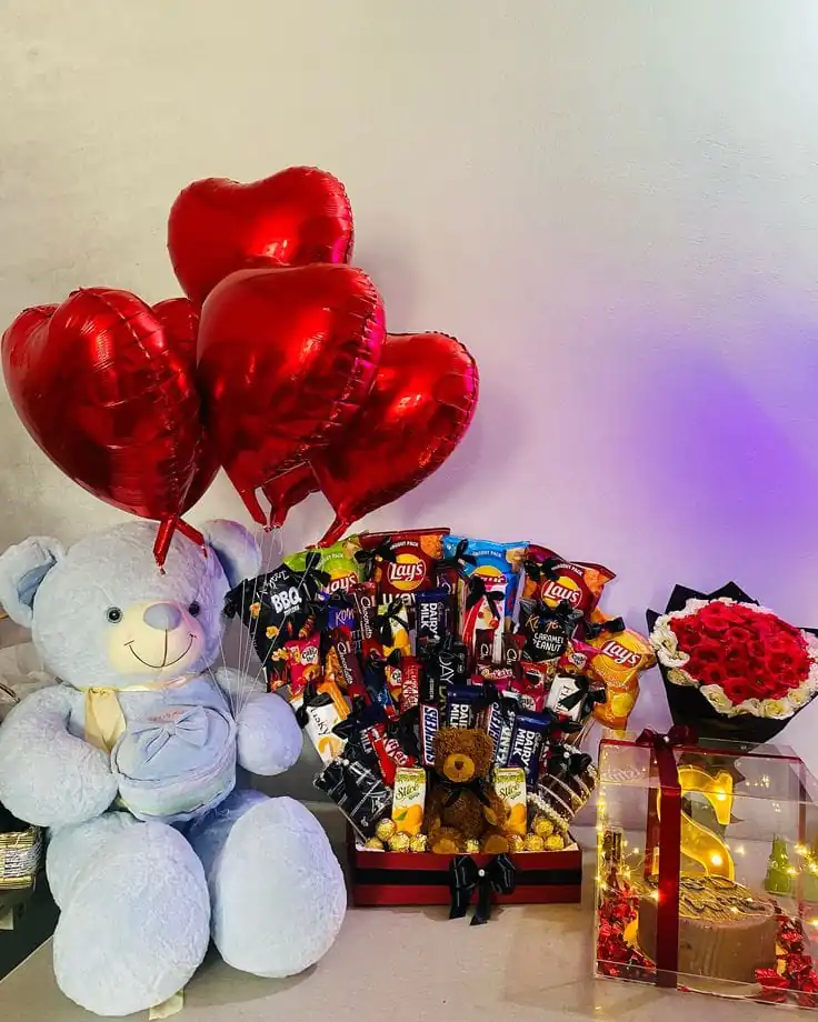 The Ultimate Cuddle & Crunch Box