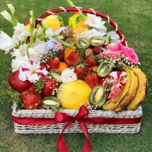Luxurious Fruit Gift Basket