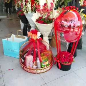 Red Rose Birthday Gift Combo