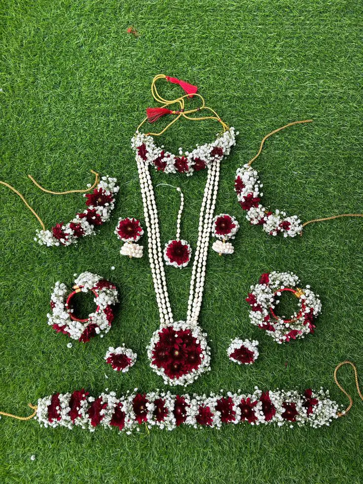 Maroon & White Floral Jewelry Set