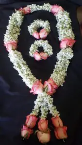 Pink Rose & White Floral Haar Set