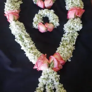 Pink Rose & White Floral Haar Set