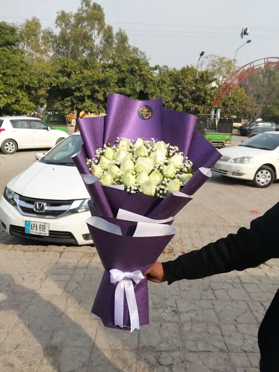 Elegant White Rose Bouquet
