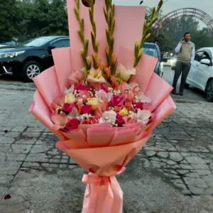 Soft Bloom Bouquet