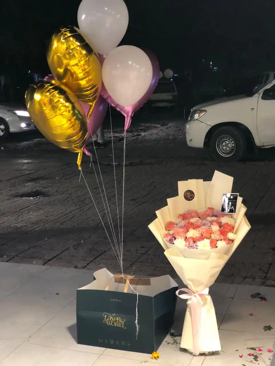Elegant Blush Surprise Bouquet with Balloon Set