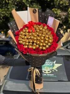 The Golden Rose Ferrero Bouquet